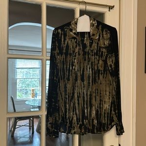 Bella Dahl tie dye button down blouse -S